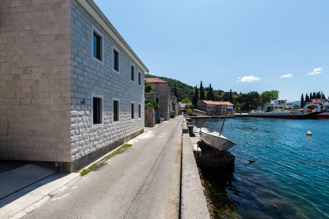 Romeo And Juliet Apartments Τίβατ Εξωτερικό φωτογραφία