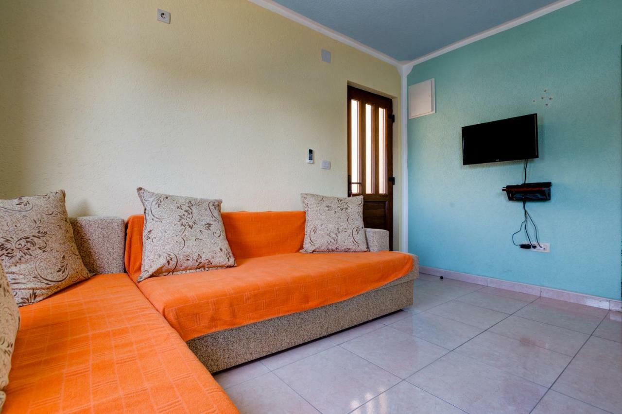 Romeo And Juliet Apartments Τίβατ Εξωτερικό φωτογραφία