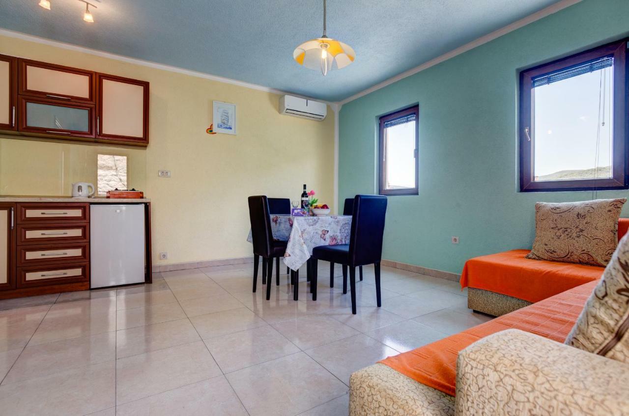 Romeo And Juliet Apartments Τίβατ Εξωτερικό φωτογραφία